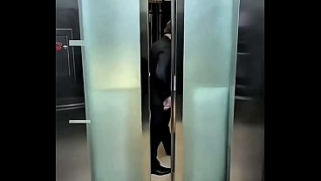 [Bolas, Bolas De Oro, De] Johnny No Toques Mis Bolas De Oro