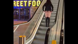 [Ass, Only Women, Perfect Ass] Public Flashing