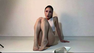 [Foot Worship, Was Practicing, Was Raining Outside] It Was Raining Outside And Female Was Practicing Some Moves While Wearing Greasy Stockings