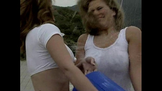 [Nude, Tits, Wet Adventures] Danni Wet Adventures